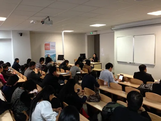 000828i3iv2qkq23x3dee2