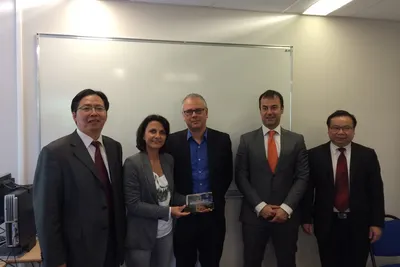 中国石油大学代表团访问STUDIALIS学校联盟ESG学院集团