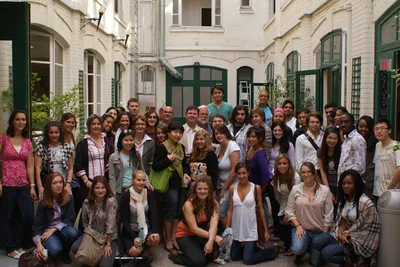 又逢春季招生时，劝君不妨来一试！