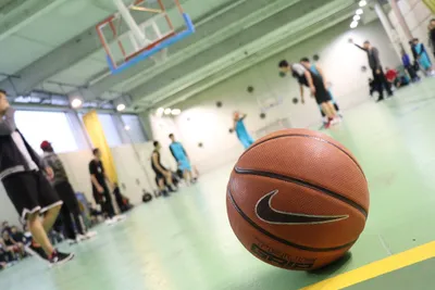 ESG赞助2017年FCBA“中法高校杯”篮球邀请赛